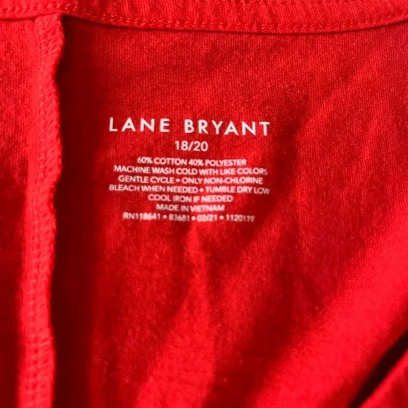 Lane Bryant Plus size v-neck tank - Picture 4 of 7